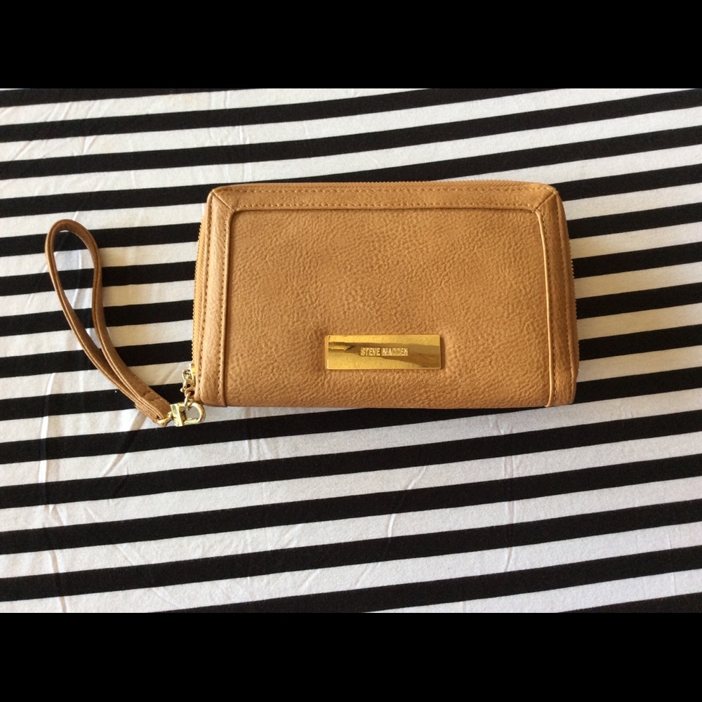 STEVE MADDEN WALLET